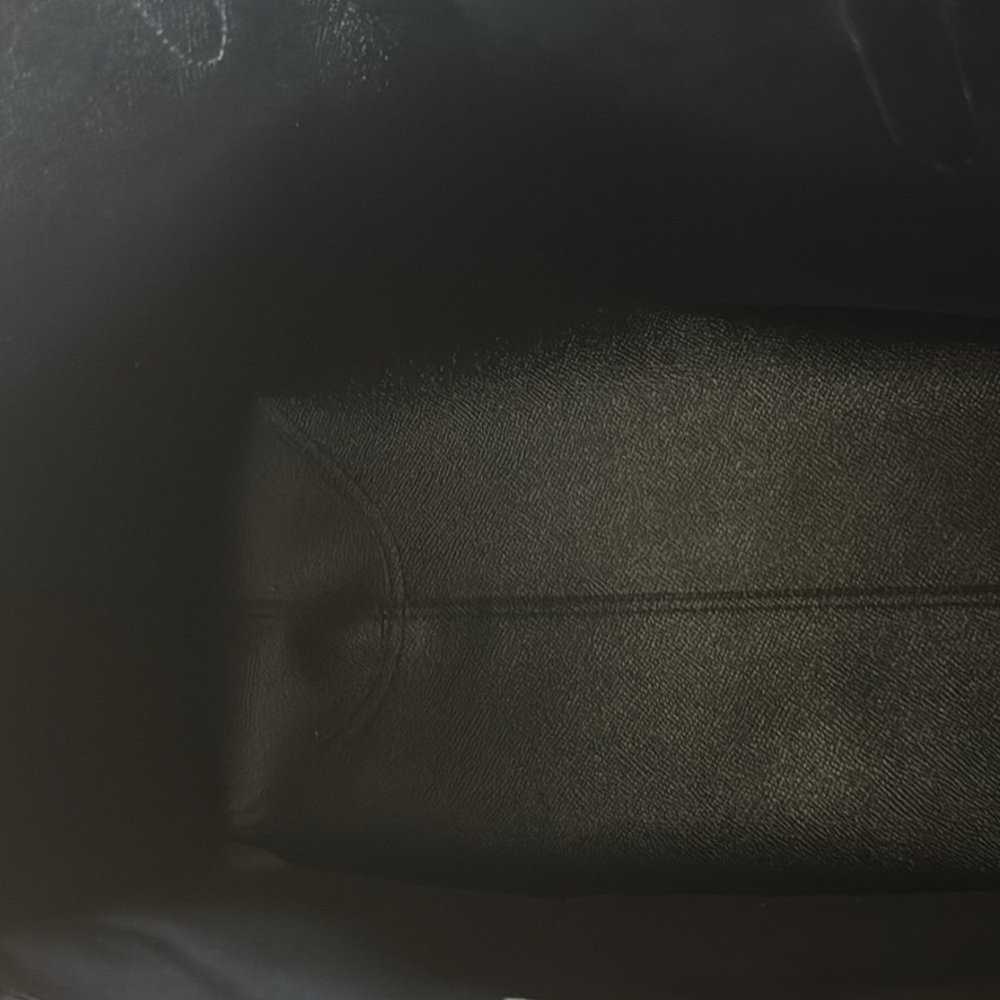 Stylish Black and Brown Coach Tote Bag! - Picture 3 of 3